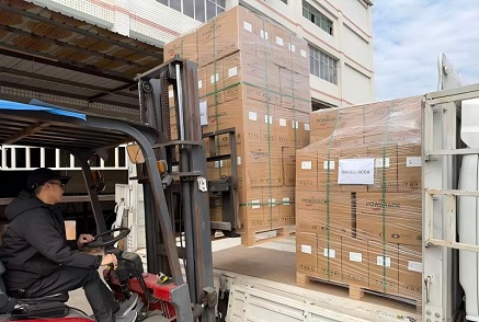 Powerack napelemes fotovoltaikus rögzítőrendszerek kiszállítása